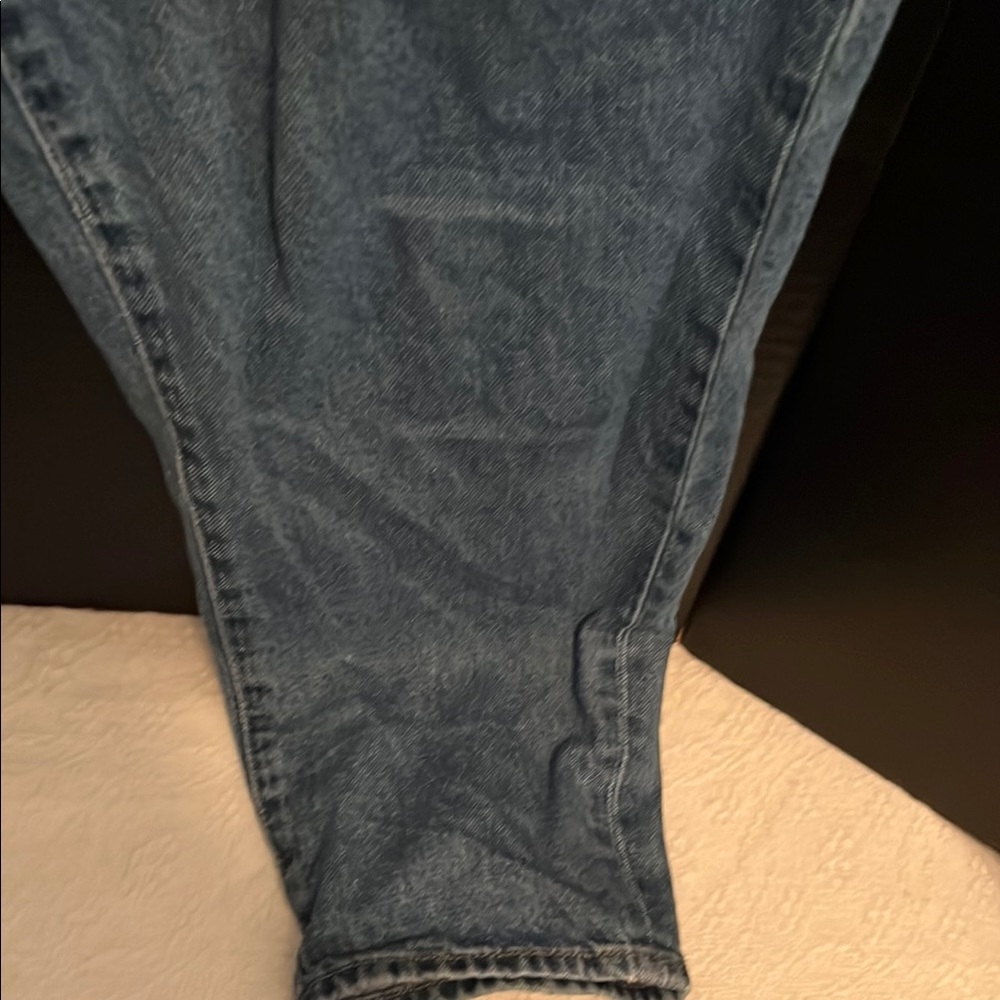Classic Blue Women's Jeans - Picture 6 of 11